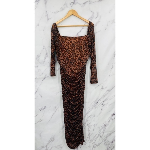 Venus Leopard Print Square Neck Bodycon Slinky Dress - Picture 3 of 6
